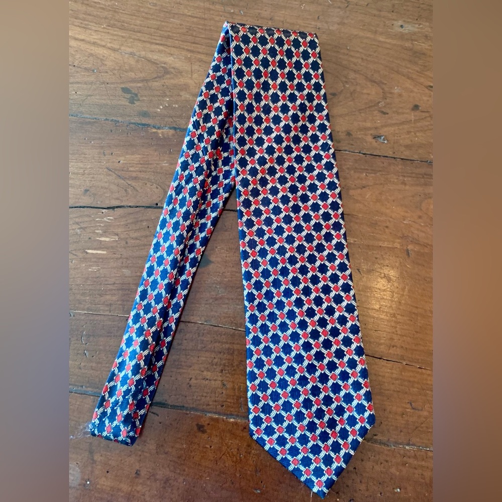 Montagut tie from Paris